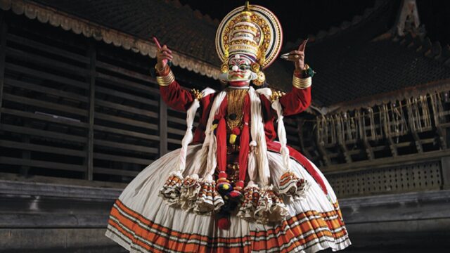 Cochin-KERALA-KATHAKALI-CENTRE.jpg