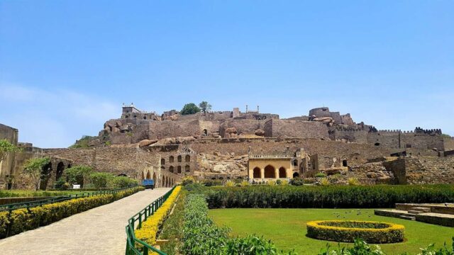 Golconda-Fort-Hyderabad.jpg