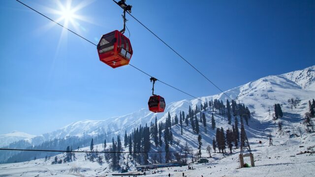 Gandola,Cable,Car,In,Gulmarg,,Jammu,And,Kashmir,,India