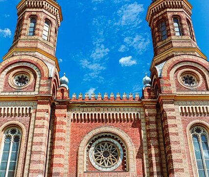 Jewish-Synagogue-1.jpg