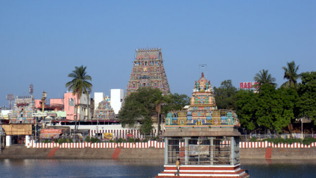 Kapaleeshwara temple,