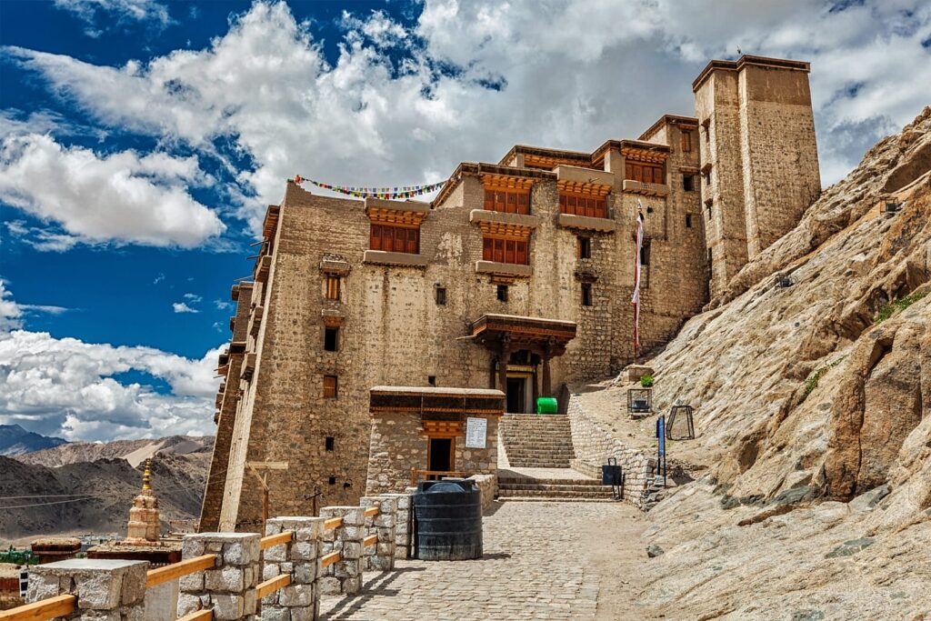 Leh-Palace.jpg