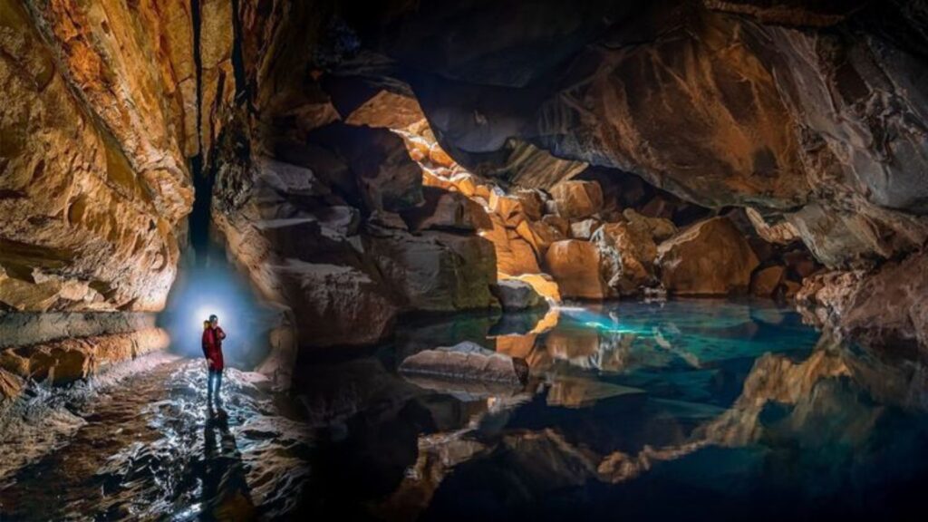 , Mwasmai Cave