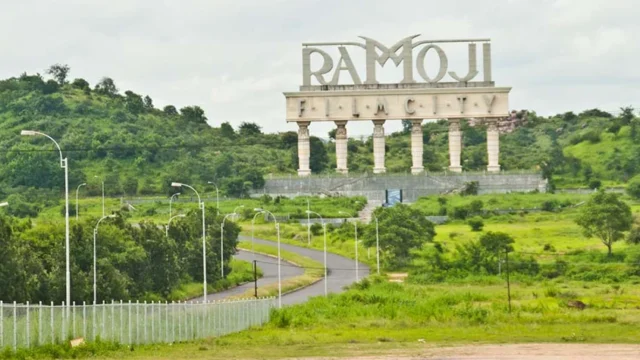 Ramoji-Film-City-1.webp