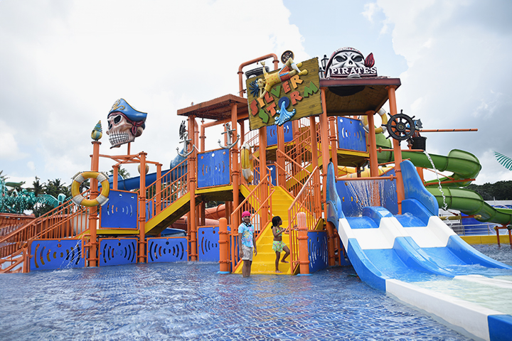 Silver-Storm-Water-Park.jpg