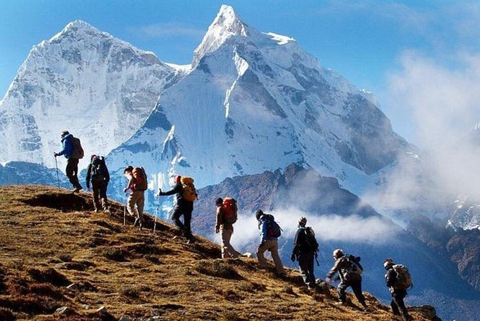 Trekking.png