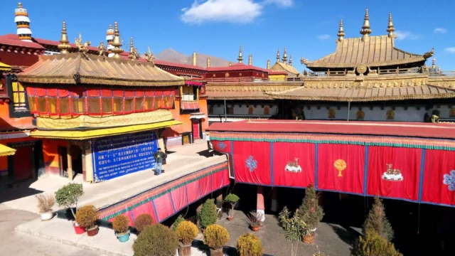 Visit Tsuglagkhang Complex, Residence of His Holiness the 14th Dalai Lama