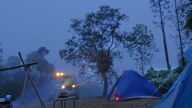 coorg-river-side-camping-1.jpg