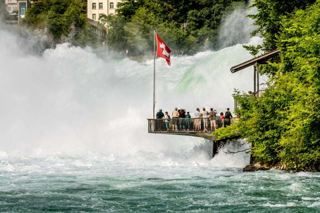 rhine-falls-switzerland-family-activity1-1024×683-1.jpg