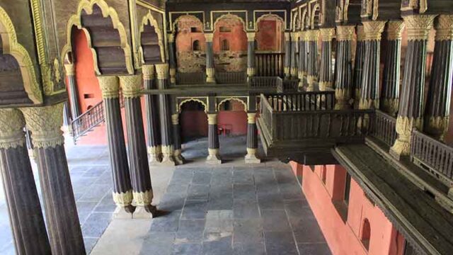tipu-sultan-summer-palace.jpg